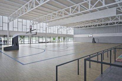 Infografía del polideportivo del colegio Miguel Delibes de Valladolid.