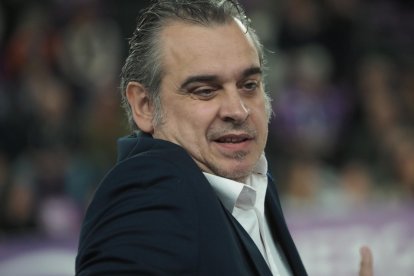 Imagen del partido de 1/16 de final de la copa España entre el UEMC Baloncesto Valladolid de Segunda FEB y el Partizán Fuenlabrada de Primera FEB.