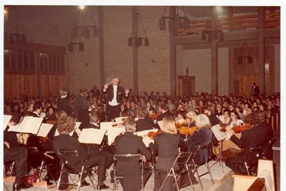 Concierto de la Gran Semana de la Música y la Danza, en la Iglesia de San Ildefonso en 1982