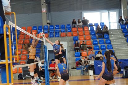 Imagen del duelo entre VCV Vacceas y VP Madrid.