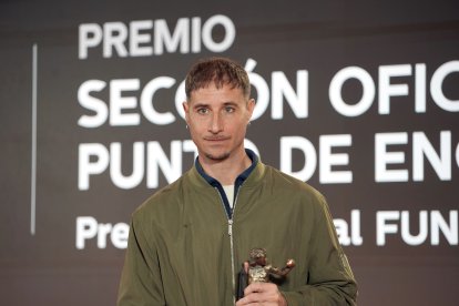 Premio Fundos a 'Cinemanía', de Marc Ferrer, en la 71 Semana Internacional de Cine de Valladolid