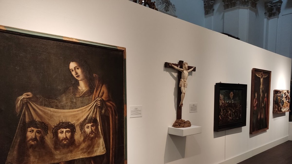Obras de Gil de Mena y de maestros anónimos que ilustran el capítulo dedicado a la Semana Santa y la Pascua. E. M.