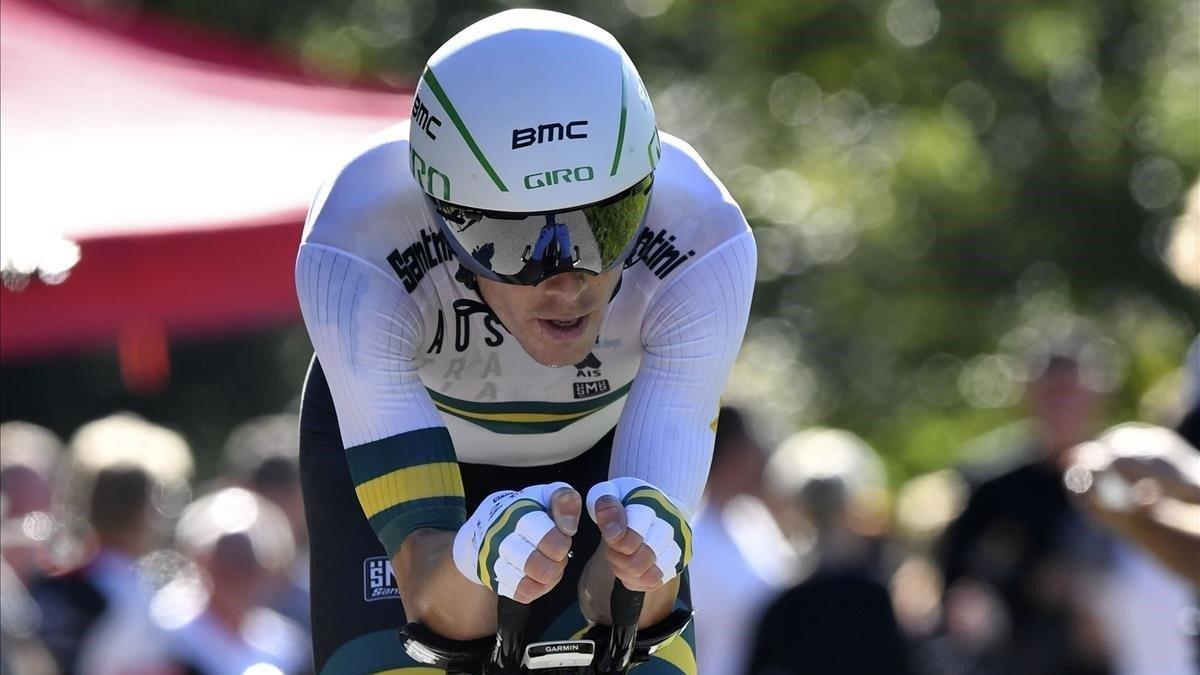 El ciclista australiano Rohan Dennis, durante la contrarreloj.-AP