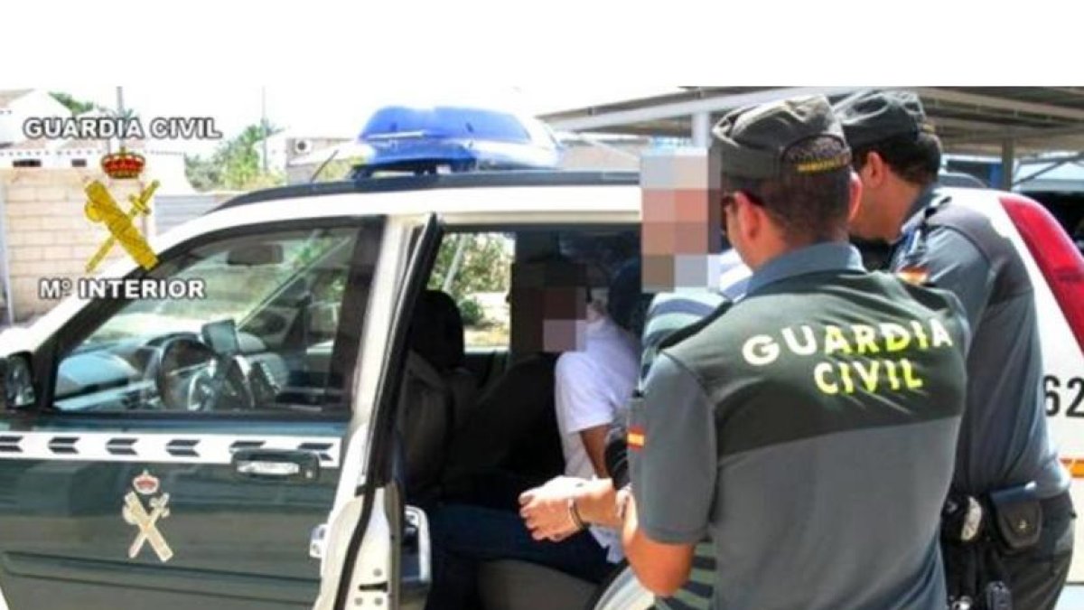 La Guardia Civil detiene a una persona tras una reyerta en Laguna de Duero. E.M.