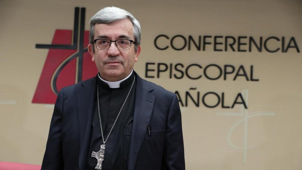 Luis Argüello durante una intervención en la Conferencia Episcopal. E.M.