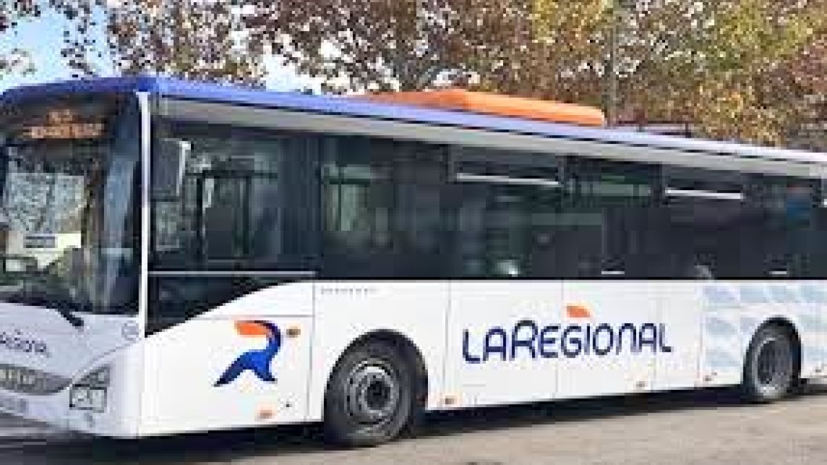 Autobús de La Regional. E. M.