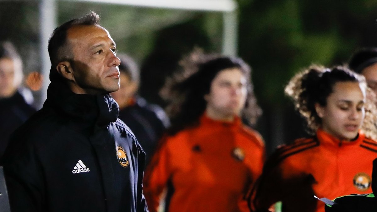 Sedano antes de un entrenamiento con el Parquesol. / LOSTAU