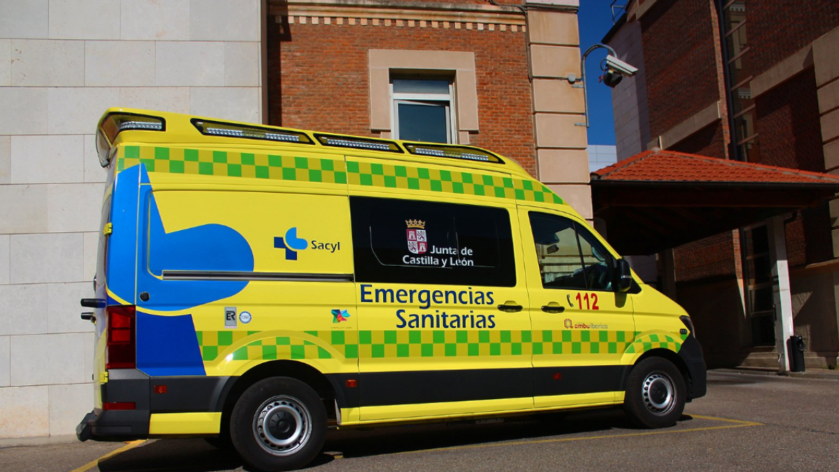 Ambulancia del 112 de Castilla y León, en una imagen de archivo .-E.M.