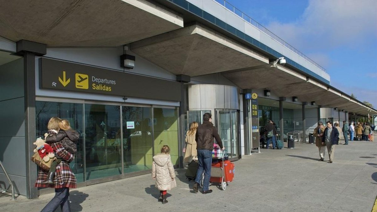 Imagen de archivo del aeropuerto de Villanubla.