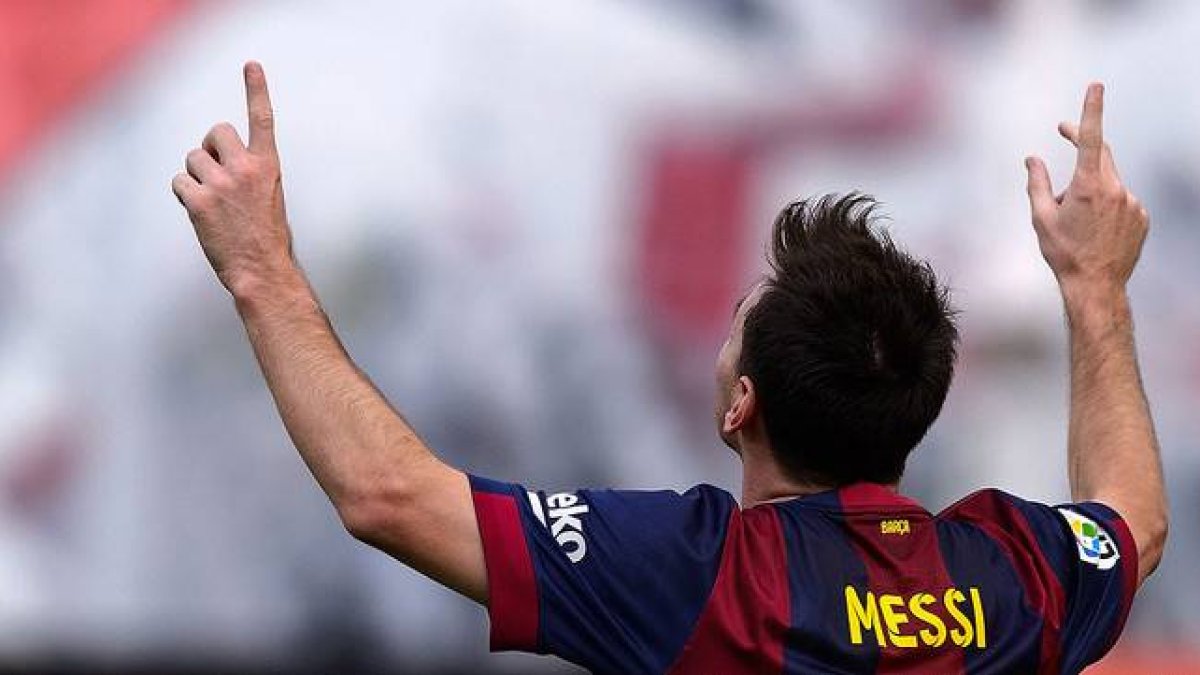 Messi celebra el gol marcado al Rayo en Vallecas, el sábado pasado.-Foto: AFP / DANI POZO