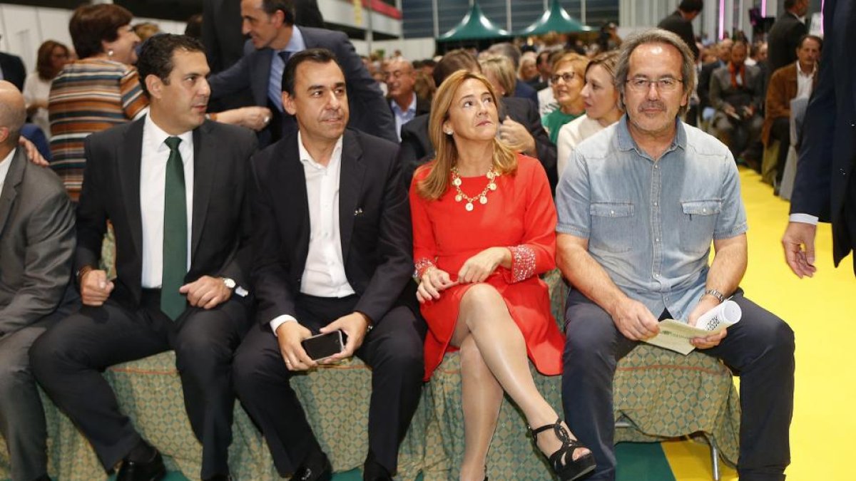 José Alberto Castro, Martínez-Maíllo, Martín Pozo y Francisco Guarido, en los premios de Caja Rural de Zamora-ICAL