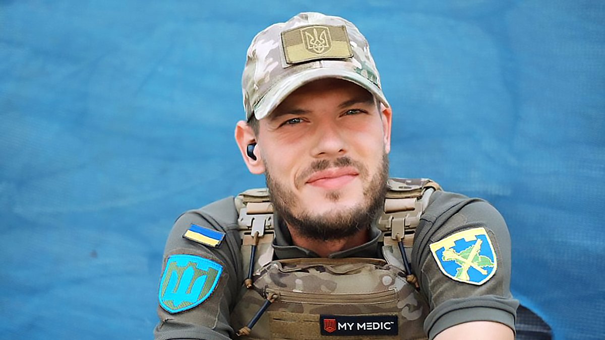 Hryhorii Zvirhzde con uniforme militar del Ejército de Ucrania, esta semana, en Odessa. E. M.