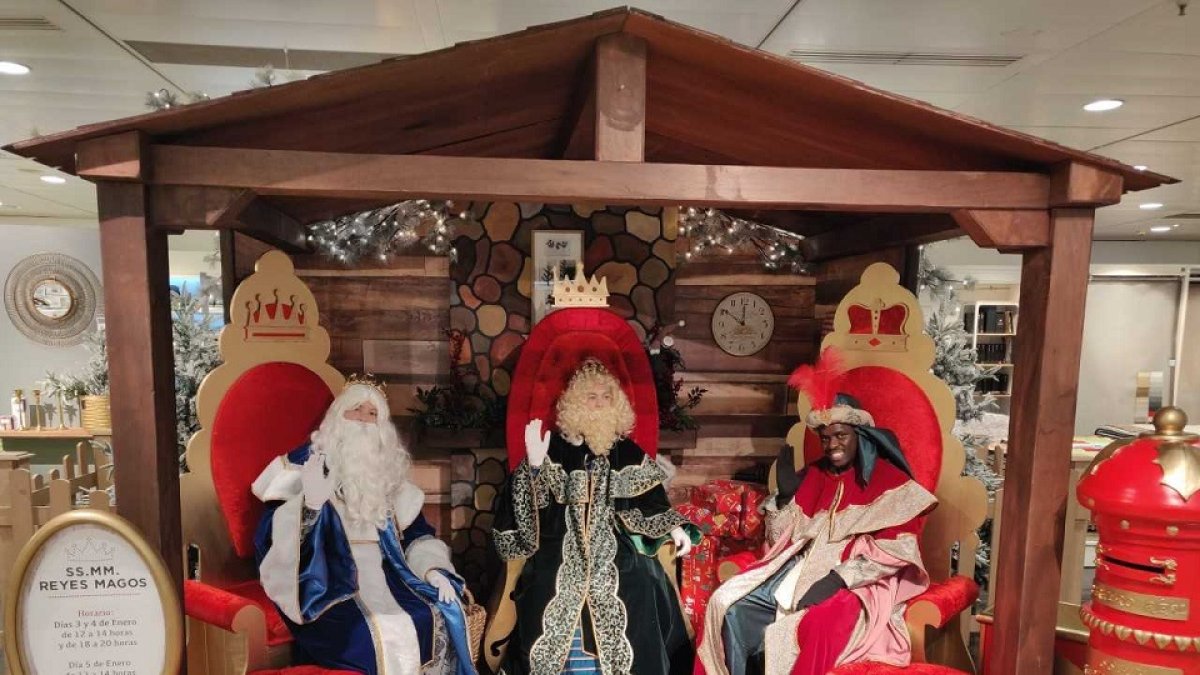 Foto de archivo de los Reyes Magos en El Corte Inglés. - E.M.