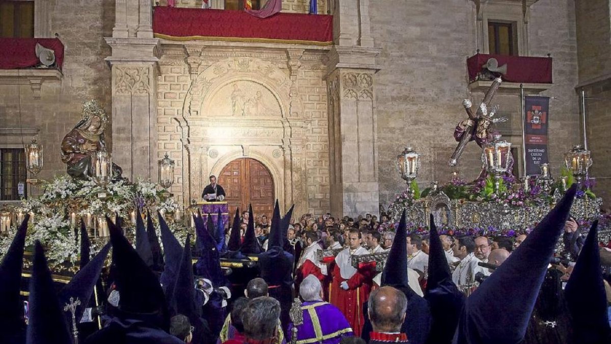 Procesión del encuentro de Valladolid en la pasada Semana Santa.-P. REQUEJO