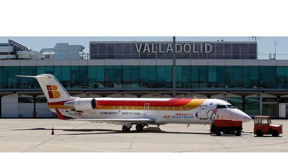 Foto de archivo del aeropuerto de Valladolid  -E.M