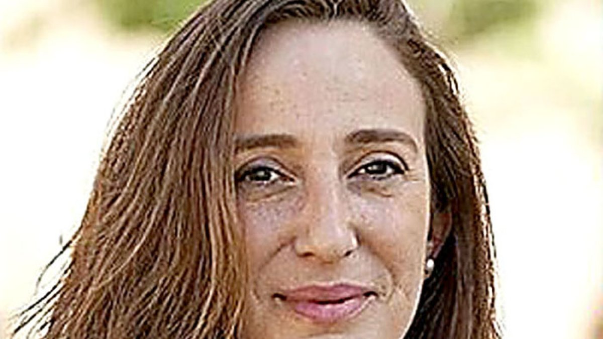 Laura Fernández, de la Agrupación de Electores Peñafiel Futuro (Aepef). E. M.
