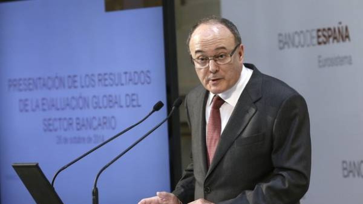 El gobernador del Banco de España, Luis María Linde, este domingo en Madrid.-Foto: EFE / CHEMA MOYA