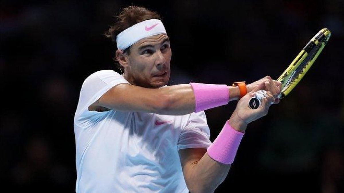 Nadal, en acción ante Medvedev.-