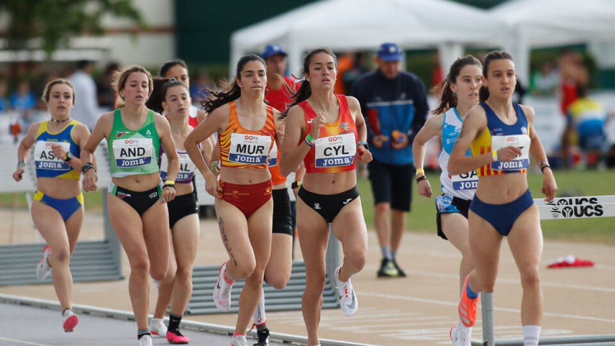 Una de las pruebas celebradas en el Campeonato de España sub18 por Federaciones. / PHOTOGENIC