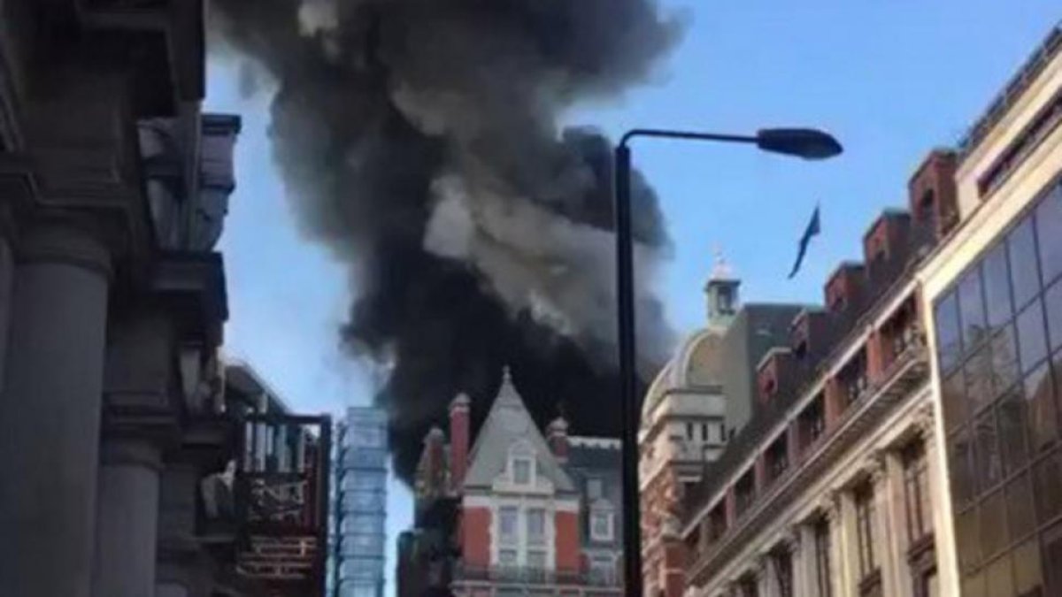 Imágenes del fuego en el centro de Londres-/ PERIODICO
