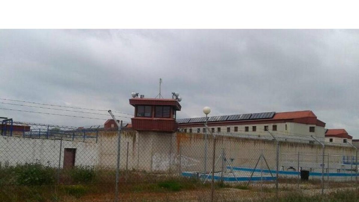 Cárcel de Villanubla en Valladolid.-E. M.