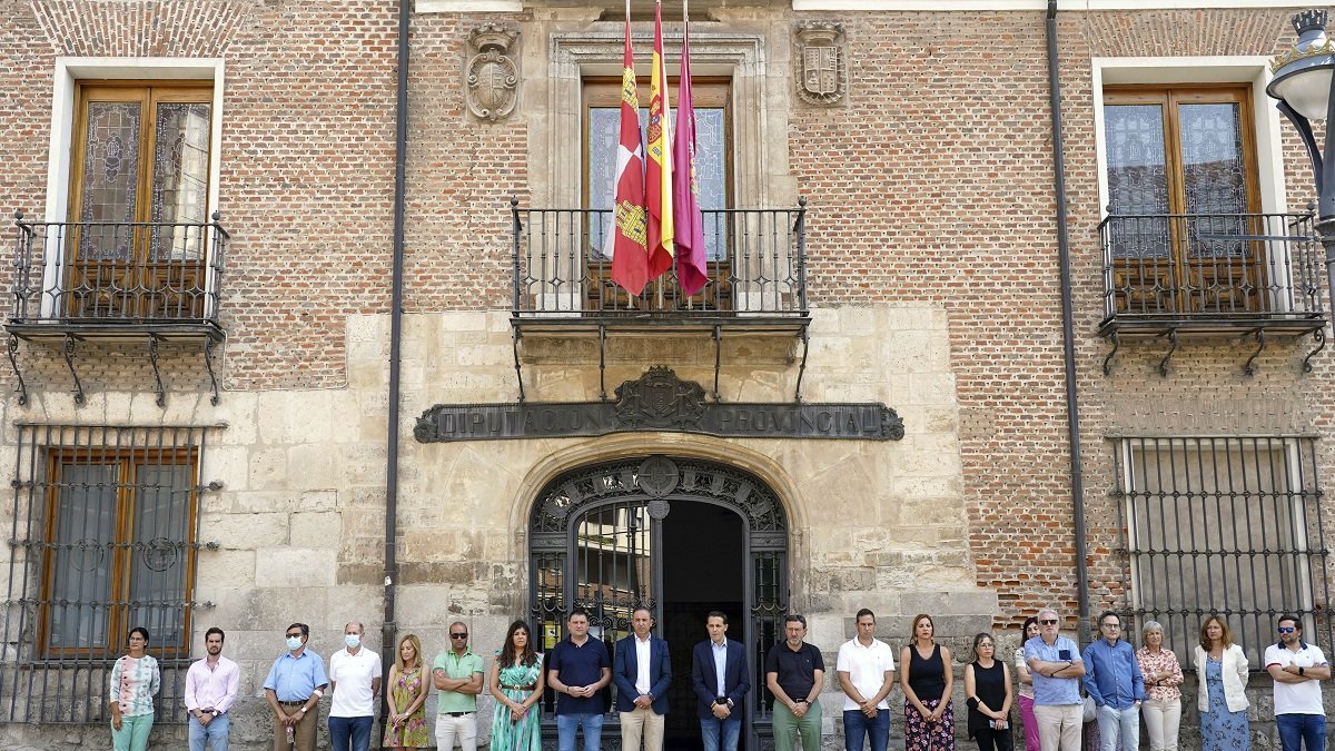 Acto de la Diputación de Valladolid en recuerdo de Miguel Ángel Blanco.- M. Á. SANTOS