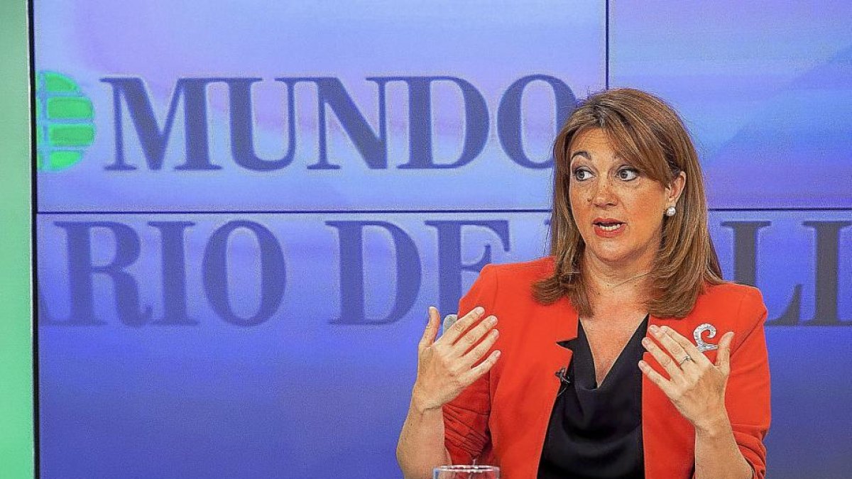 Soraya Rodríguez durante su intervención en ‘La Quinta Esquina’, emitido anoche en La 8 de Valladolid.-Pablo Requejo