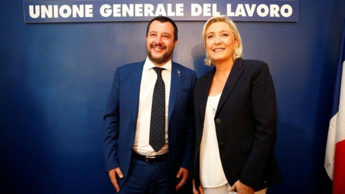 Matteo Salvini y Marine Le Pen en Roma.-REUTERS / MAX ROSSI