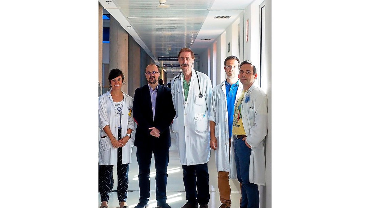 Investigadores participantes en el proyecto en las instalaciones del hospital Río Hortega de Valladolid. Imagen de archivo de febrero. - PHOTOGENIC