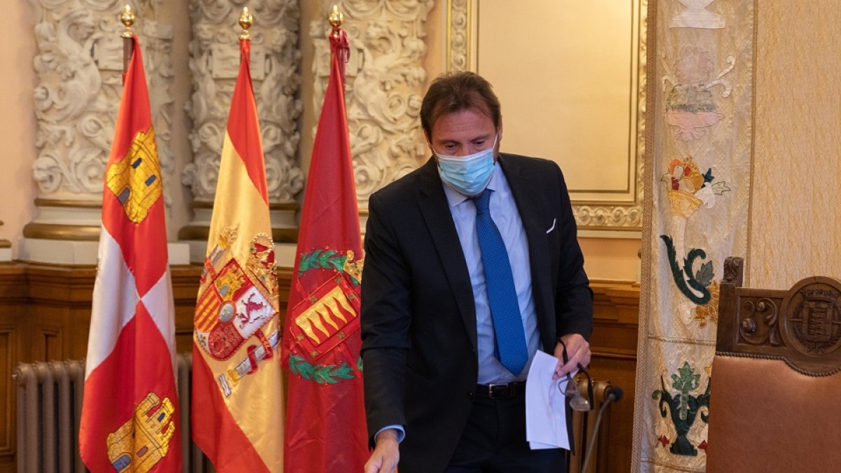 El alcalde de Valladolid informa sobre la utilización de los remanentes municipales.- ICAL