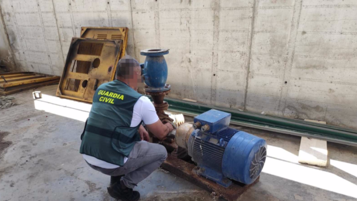 Fotografía del motor eléctrico recuperado por el Equipo Roca de la Guardia Civil de Valladolid