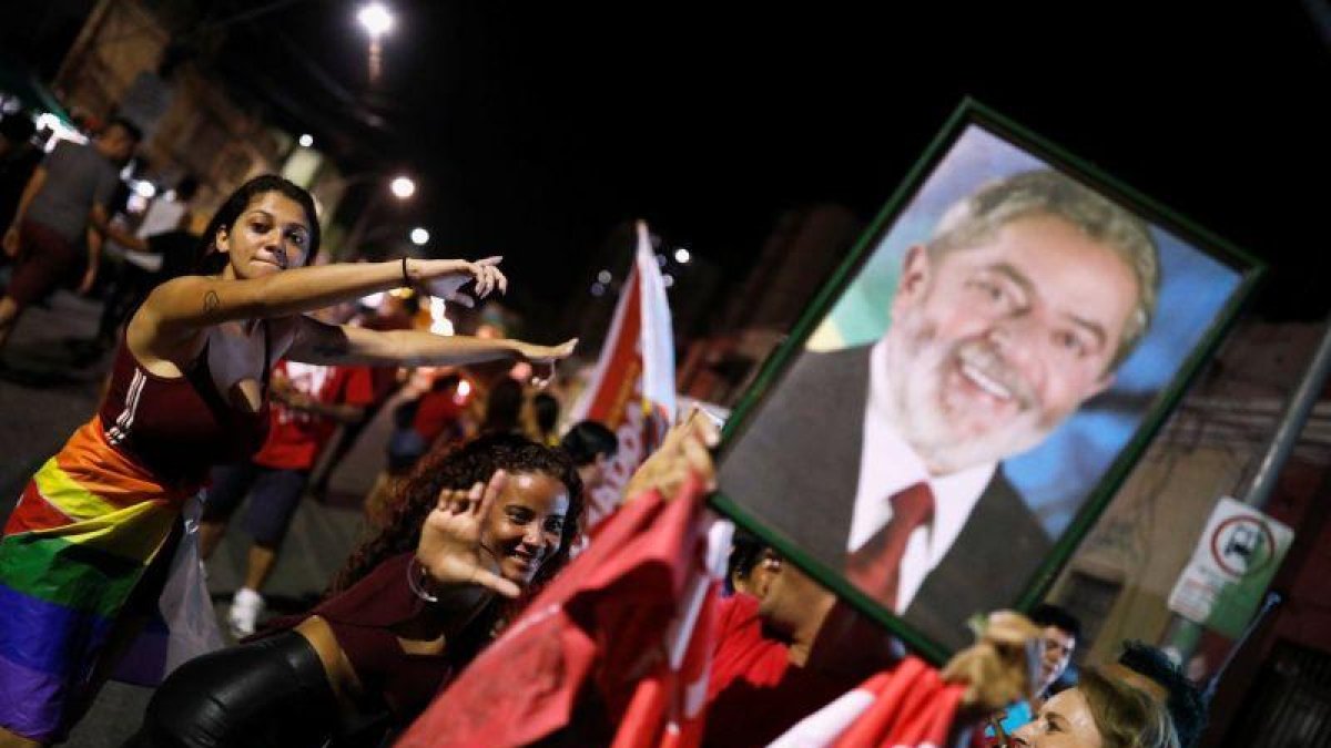 El candidato de Lula fue derrotado en su intento de ser reelegido como mandatario del segundo estado más poblado de Brasil.-EL PERIÓDICO