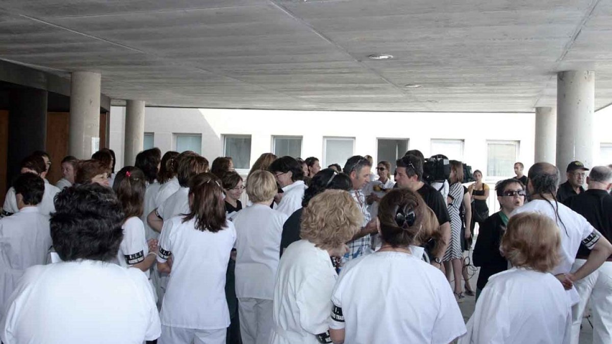 Concentración de enfermeras de Castilla y León en una imagen de archivo. E. M.