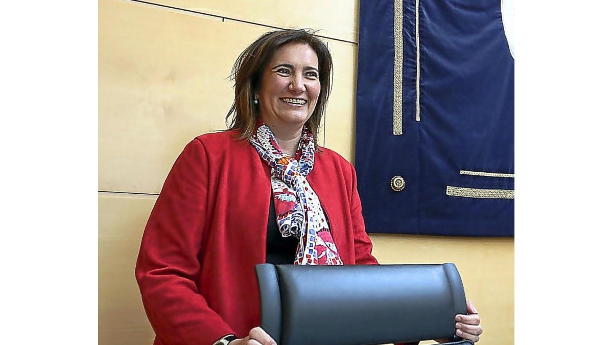 La consejera de Cultura, Josefa García Cirac, a su llegada a la comisión-ICAL