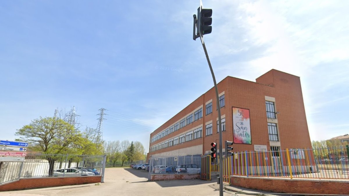 Exterior del colegio San Viator de Valladolid.- GGL STW