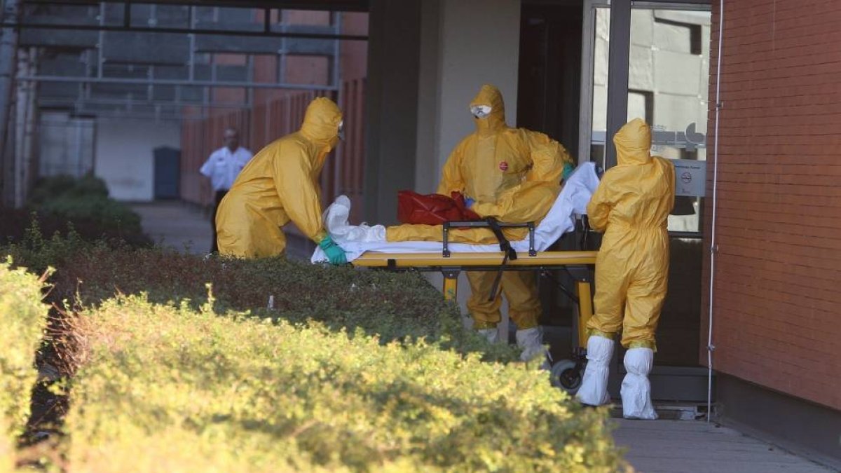 El paciente en investigación por un posible caso de ébola ingresa en el Hospital Río Hortega de Valladolid-Ical