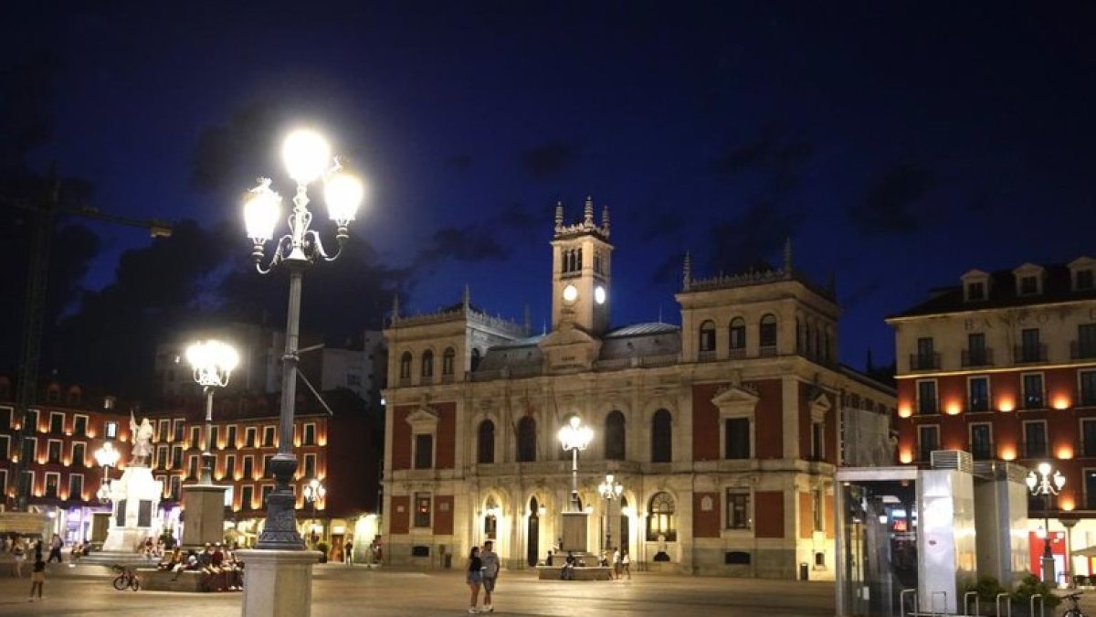 Valladolid de noche. E.M.