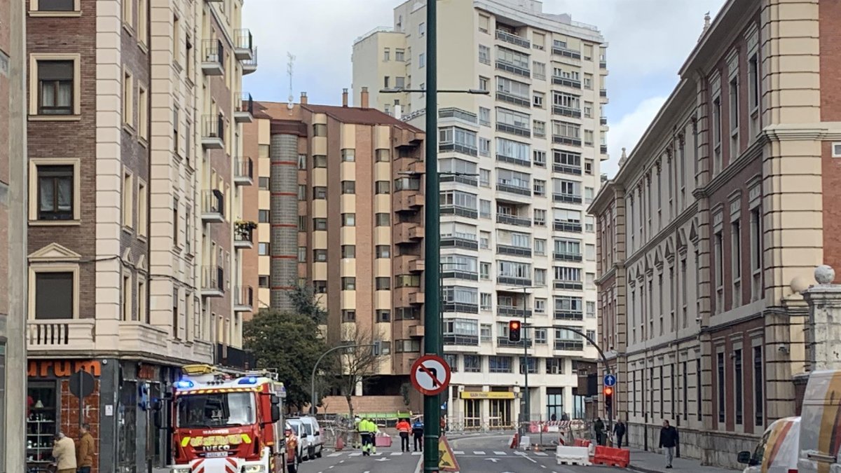Calle san Ildefonso de Valladolid cortada por fuga de gas.- EUROPA PRESS