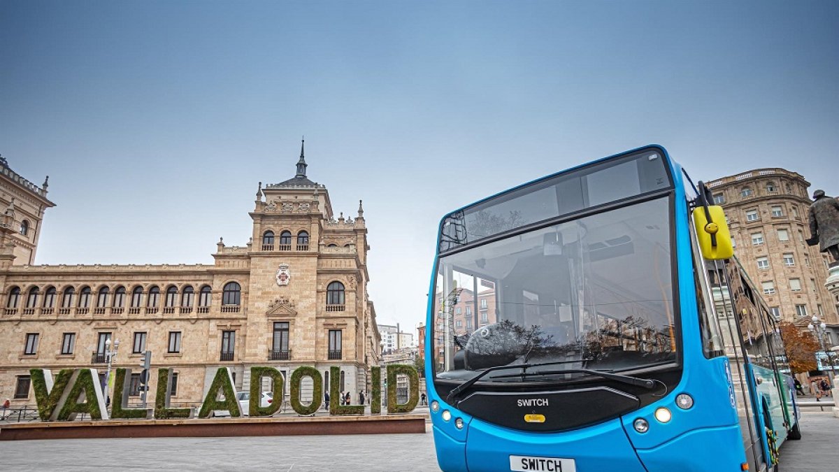 Autobús de Swtich en Valladolid.- EUROPA PRESS