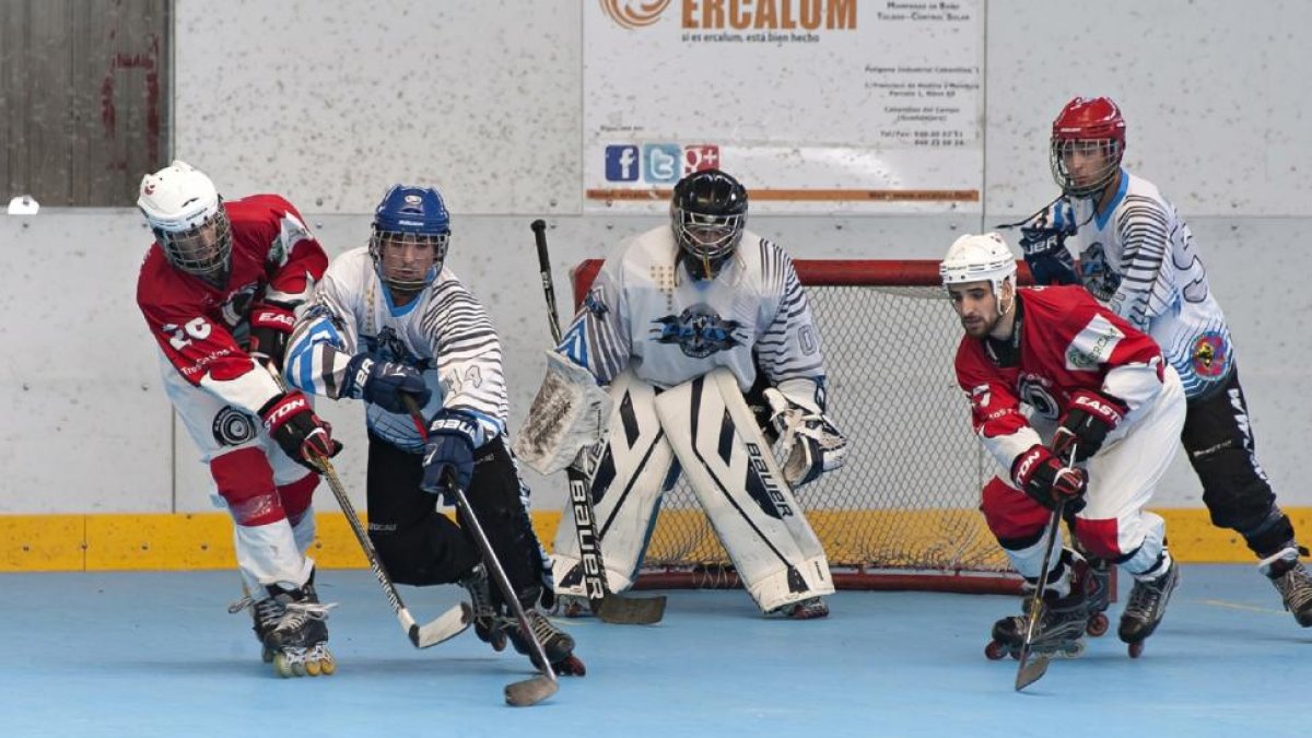 Partido de la pasada temporada entre ambos equipos.-E.M.