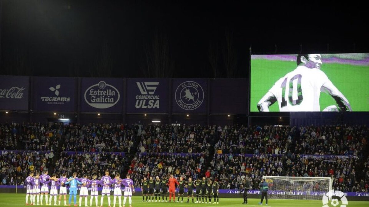El José Zorrilla en el partido ante el Real Madrid, en la mejor entrada de la temporada. / LA LIGA