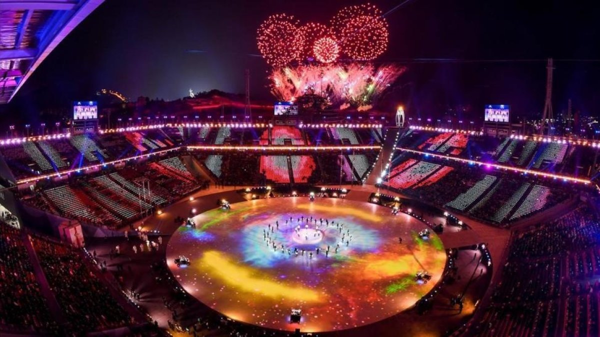 El estadio de Pyeongchang durante la clausura de los Juegos de Invierno-. / AFP / FRANCOIS-XAVIER MARIT