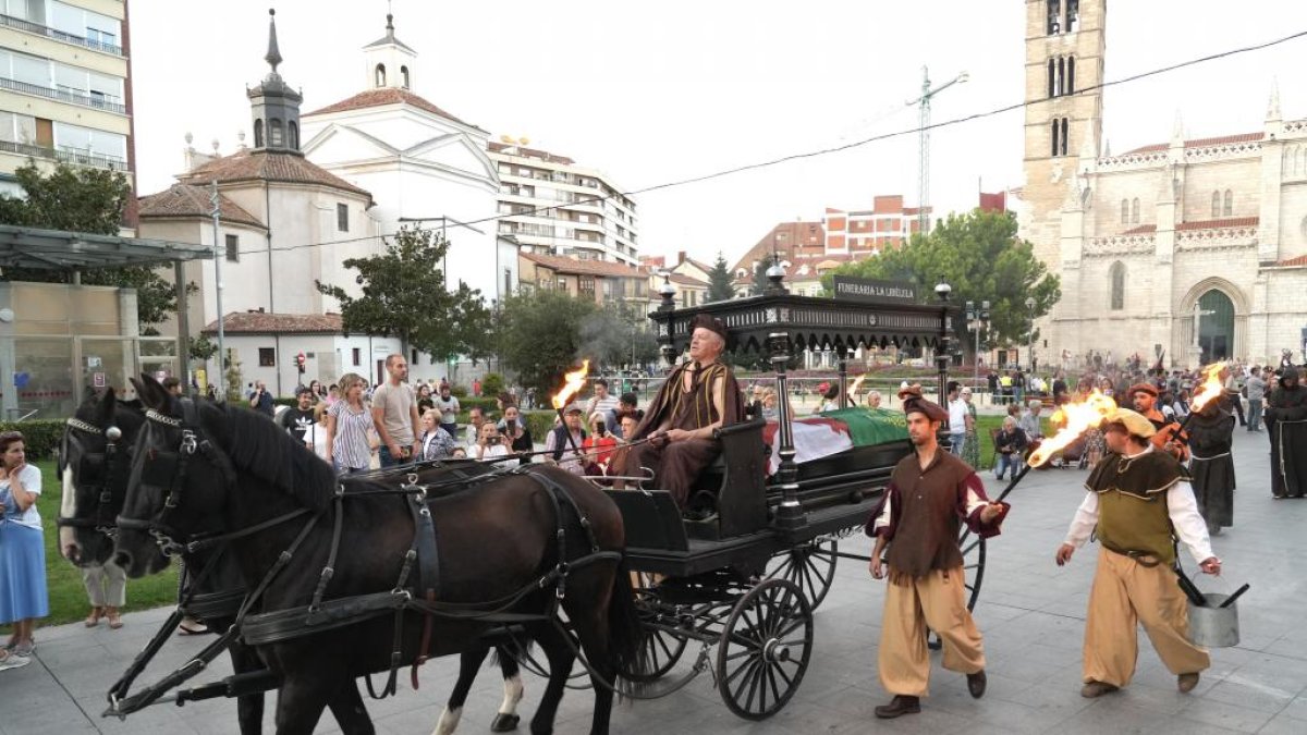 Valladolid rinde honores en un funeral al príncipe irlandés Red Hugh O'Donnell.-J. M. LOSTAU