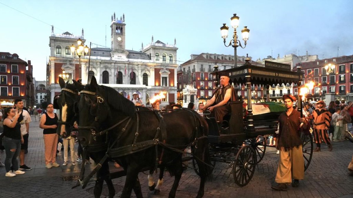 Valladolid rinde honores en un funeral al príncipe irlandés Red Hugh O'Donnell.-J. M. LOSTAU