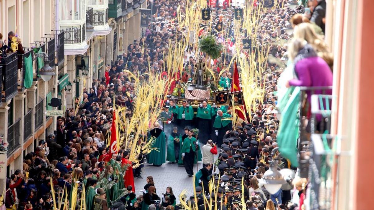 Procesión de Las Palmas para conmemorar el Domingo de Ramos.-ICAL