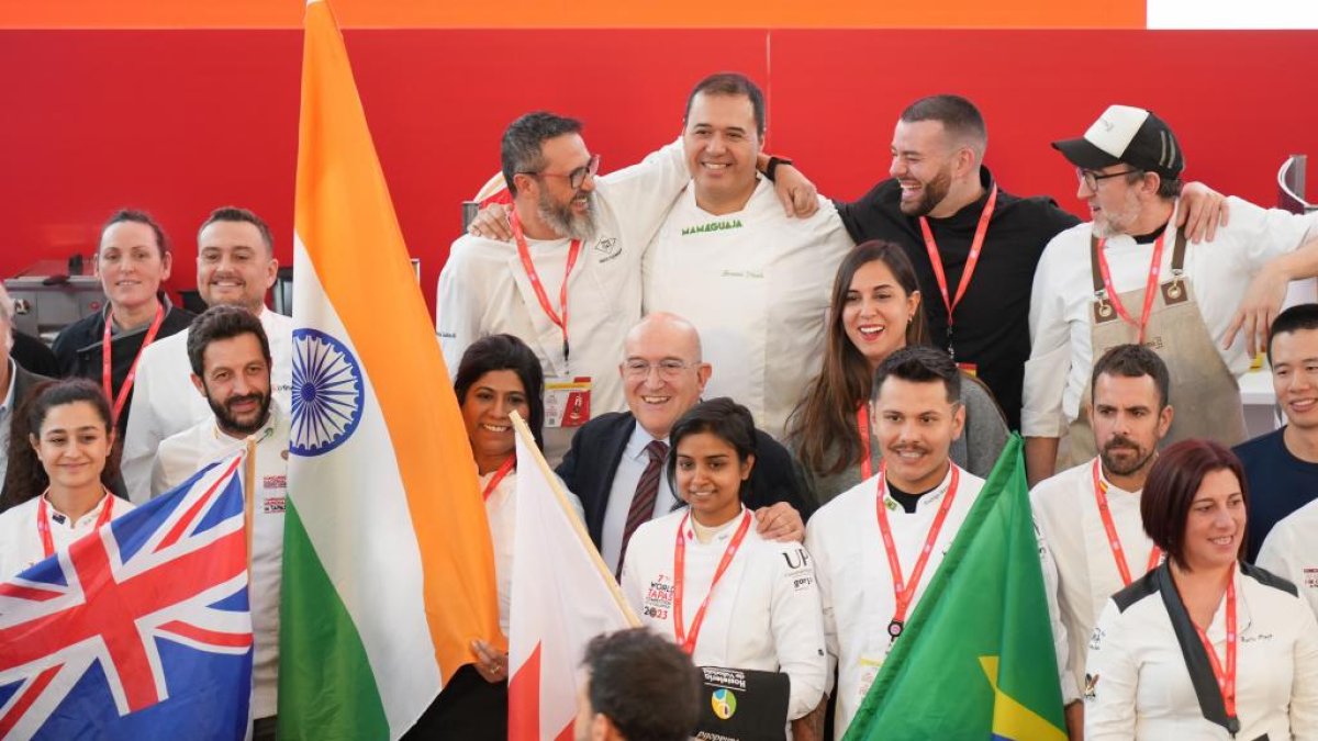 Presentación del Concurso Nacional y Mundial de Pinchos y Tapas en Valladolid.- J. M. LOSTAU