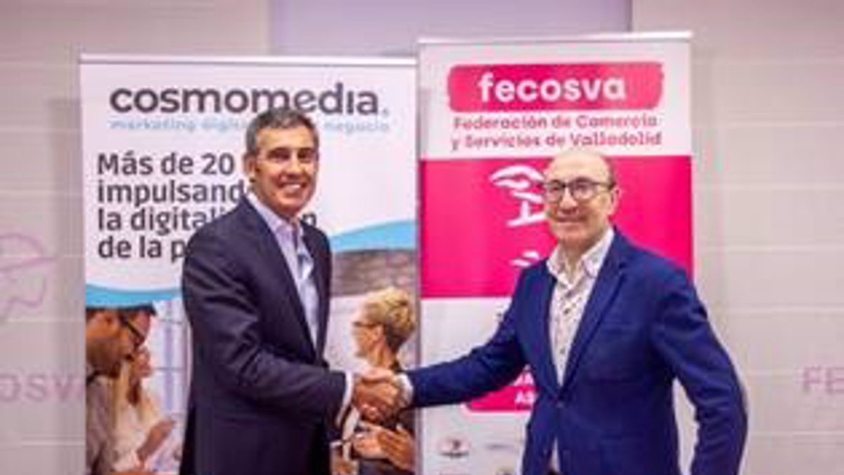 Acto de la firma del acuerdo entre Fecosva y Cosmomedia. - FECOSVA