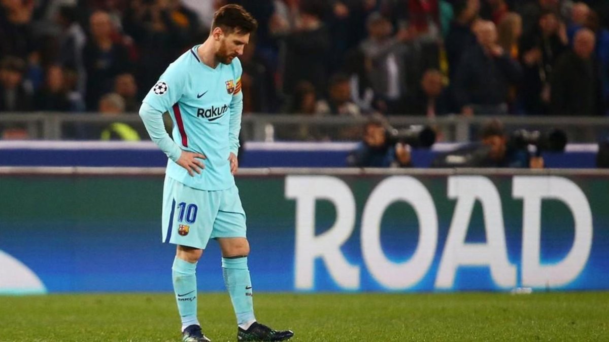 Messi, el día de la fatídica eliminación en Roma que acabó con sus aspiraciones en el premio de la UEFA.-REUTERS / TONY GENTILE