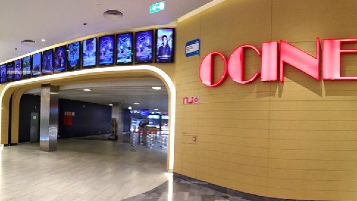 Cines Ocine del Rio Shopping en Valladolid.- RIO SHOPPING