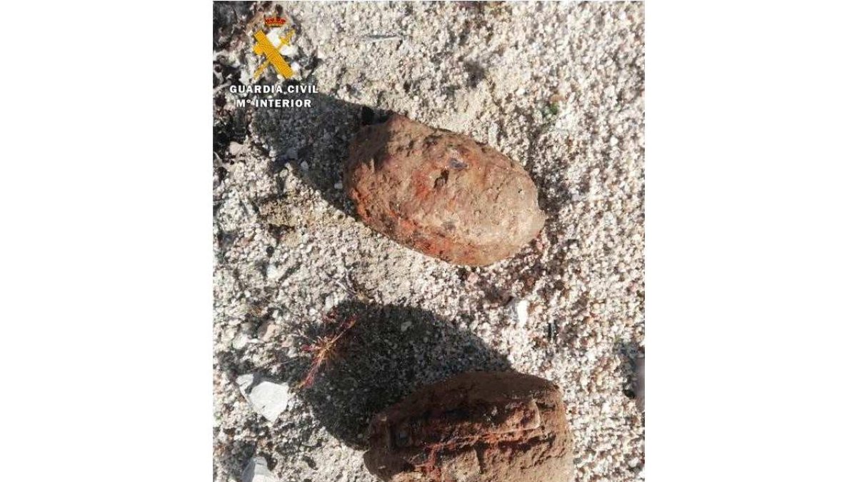 Imagen de las granadas encontradas en Íscar. E.M.